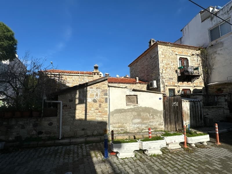 PHILIA FOÇA / Sevgi ve Bellek Evi - Mevcut Durum 6-1